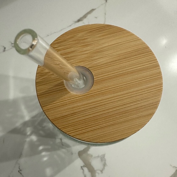 NWT LEAF JUNGLE design beer can glass cup with glass straw, and bamboo lid 16 oz - Picture 5 of 5